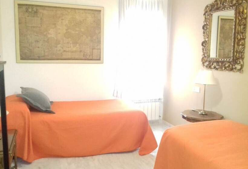 Deluxe Centre Apart With Parking