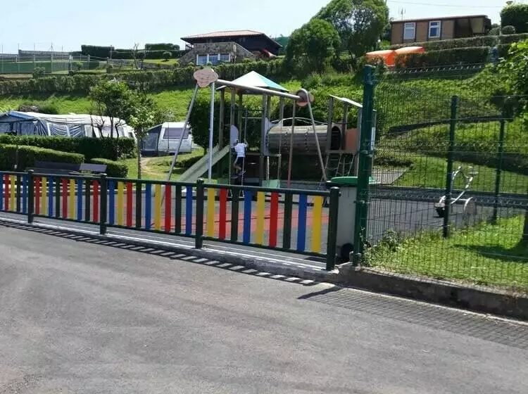 هتل Camping Buenavista In Perlora