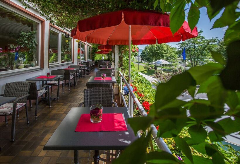 فندق Winzerverein