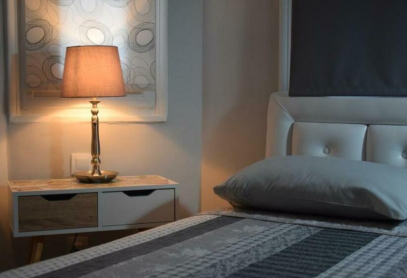 Megaron11 Apartments