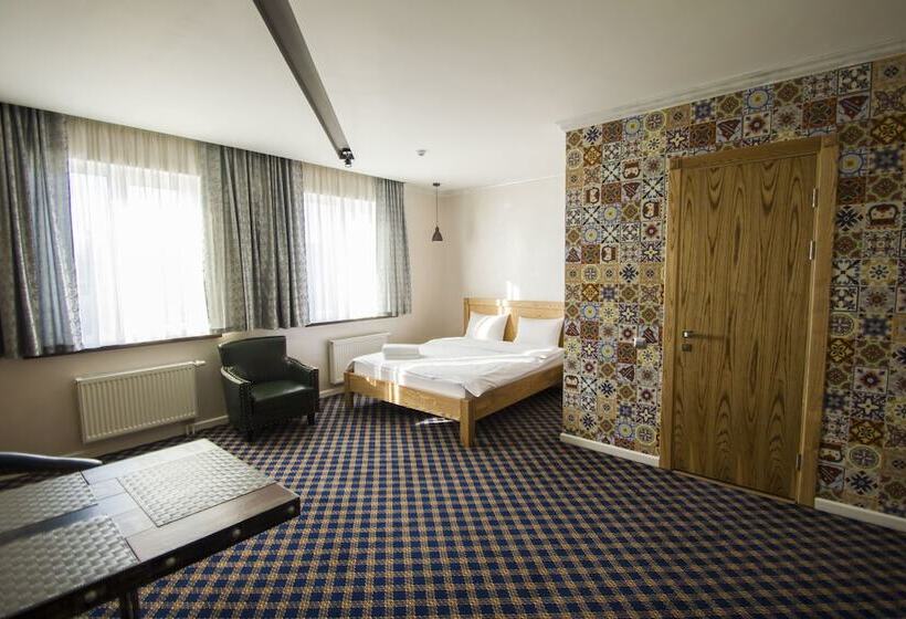 ペンション Guest House Voyage