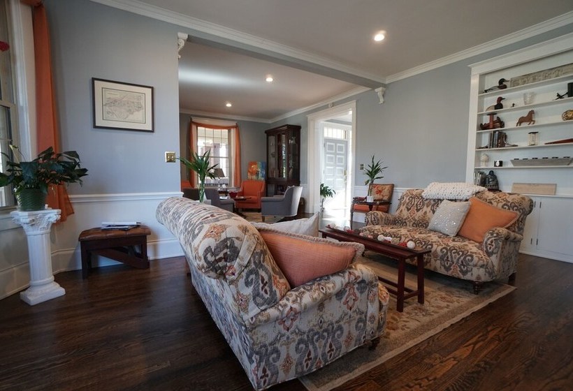 Sweet Tea Bed & Breakfast