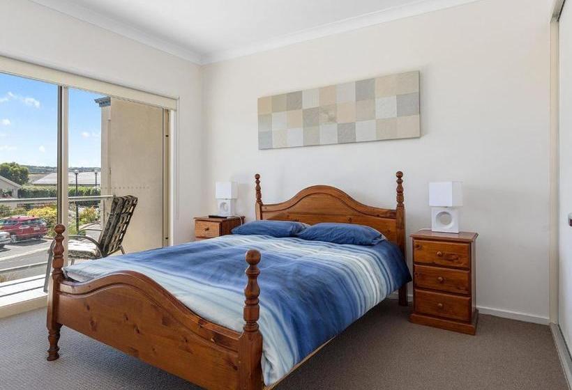 26 45 St Andrews Boulevard