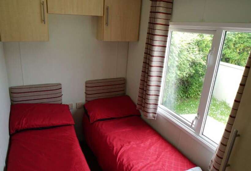 8 Berth Caravan At Manor Park Hunstanton Free Wifi