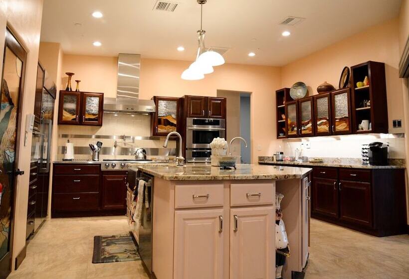 בית מלון כפרי Oasis On The Rim