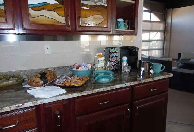 ホテル Oasis On The Rim