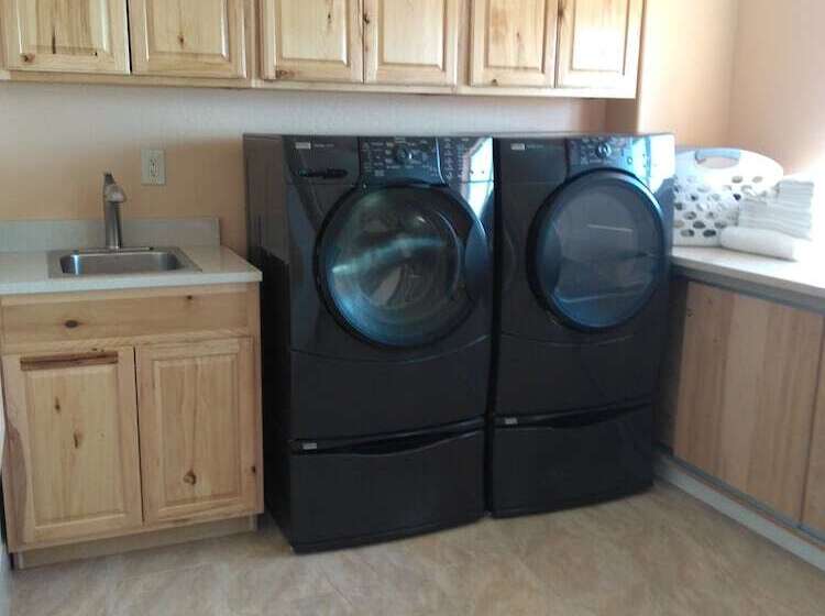 בית מלון כפרי Oasis On The Rim