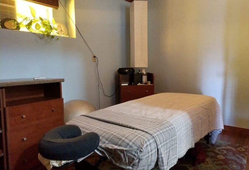 בית מלון כפרי Oasis On The Rim