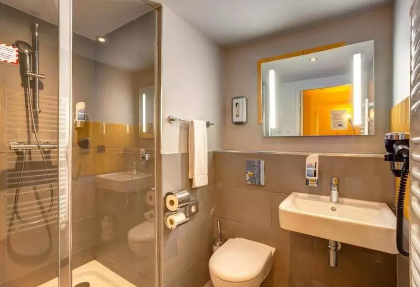 Meininger Hotel Lyon Centre Berthelot