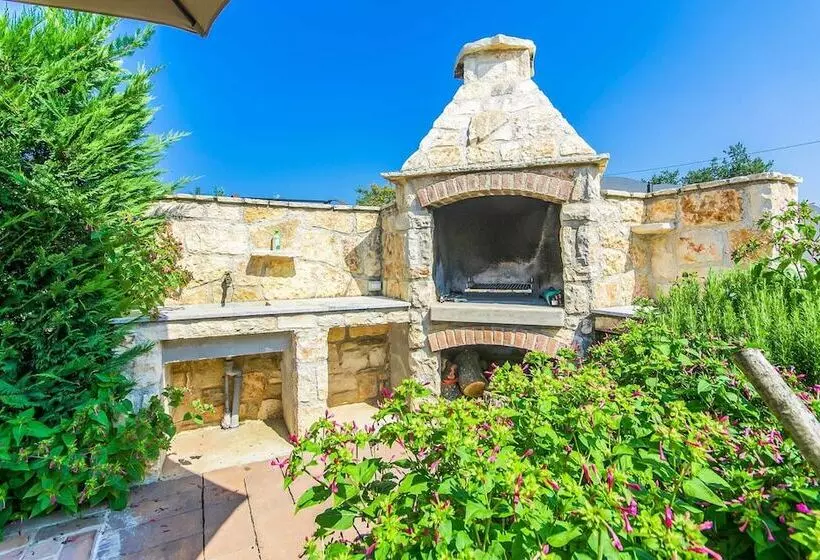 Villa Meri