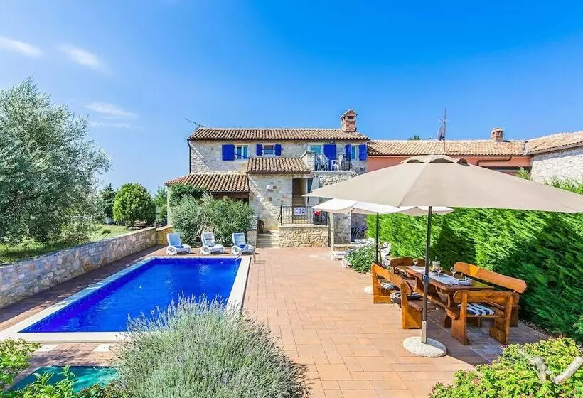 Villa Meri