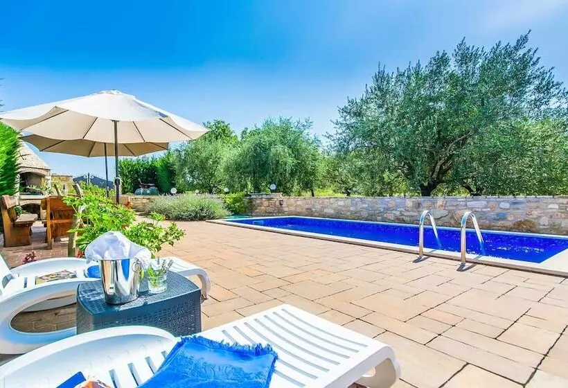 Villa Meri