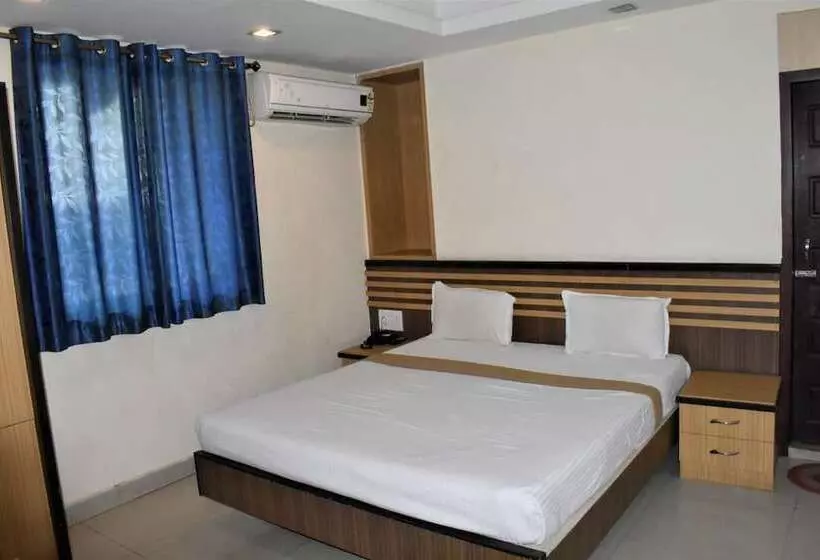 Otel Aditya