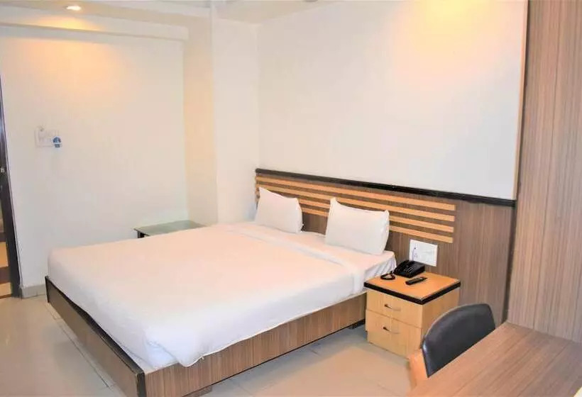 Otel Aditya