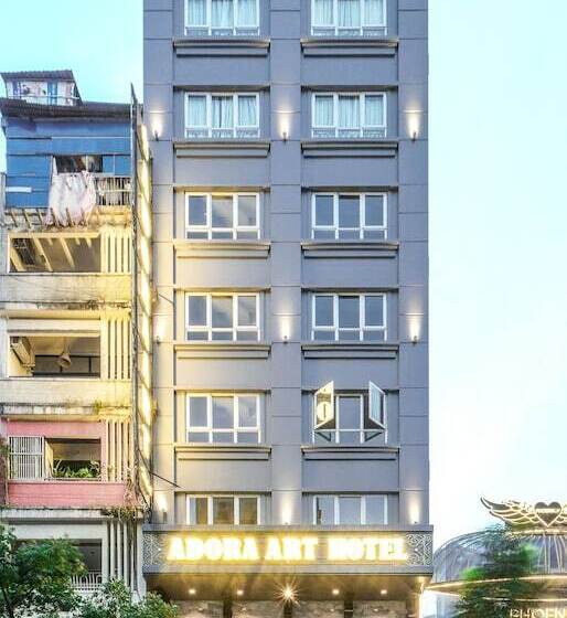 هتل Adora Art