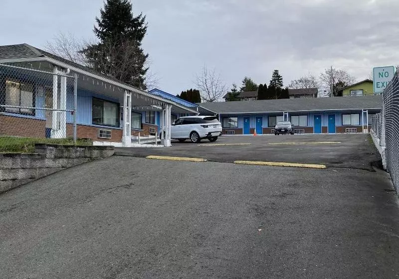 New West Motel