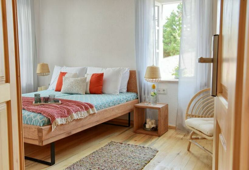 בית מלון כפרי Cunda Sakin