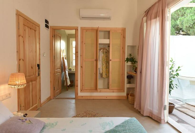 בית מלון כפרי Cunda Sakin