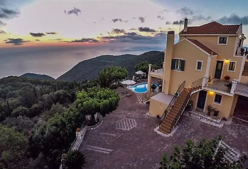 Villa Fantasia