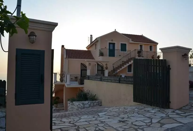 Villa Fantasia