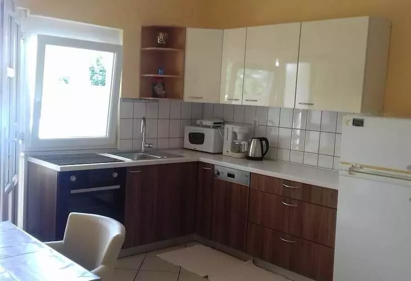 Apartments Gvacic