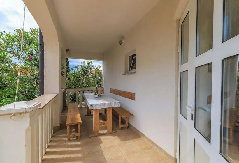 Apartments Mirela