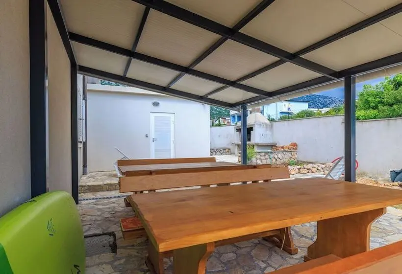 Apartments Mirela
