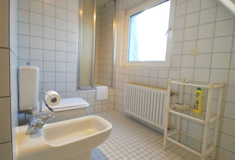 Ferienwohnungen  Bergisch Gladbach Gl234