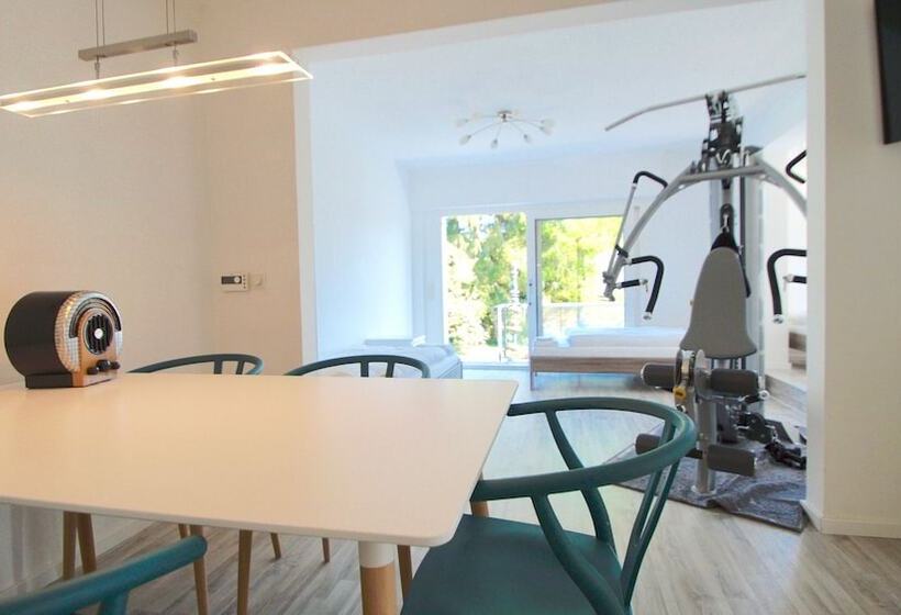 Ferienwohnungen  Bergisch Gladbach Gl234