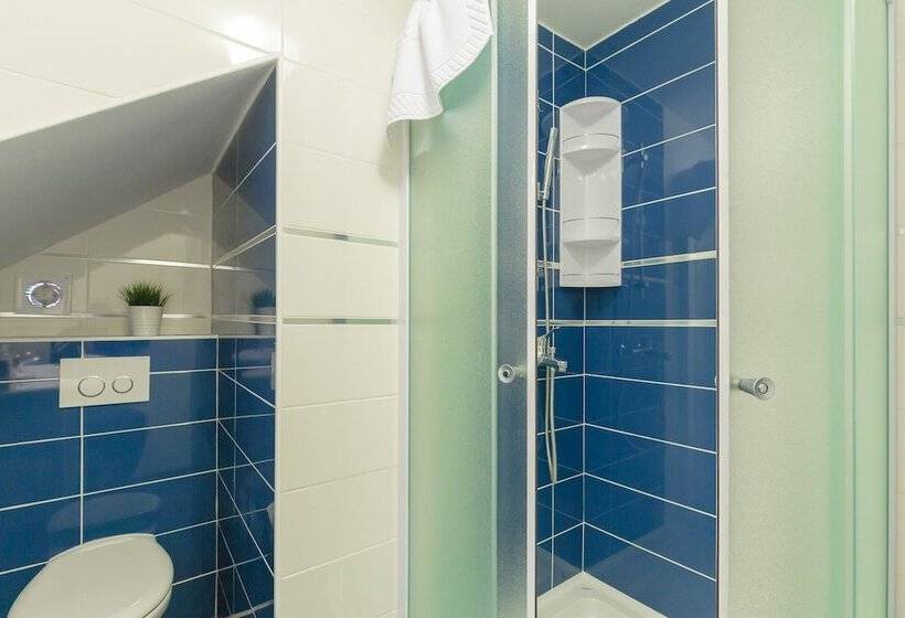 Hedera Estate, Villa Hedera Xi