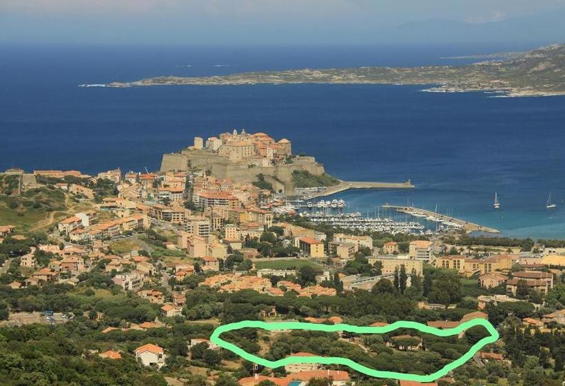 Maison De Vacances Enchantee A Calvi Avec Vue Sur Mer Et Montagne