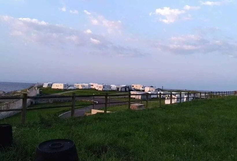 Hotelli Camping Entreplayas