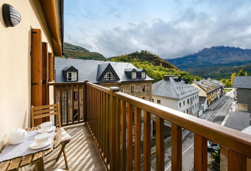 Montelia ático El Ciervo De Panticosa