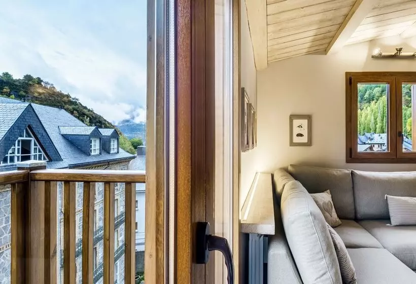 Montelia ático El Ciervo De Panticosa