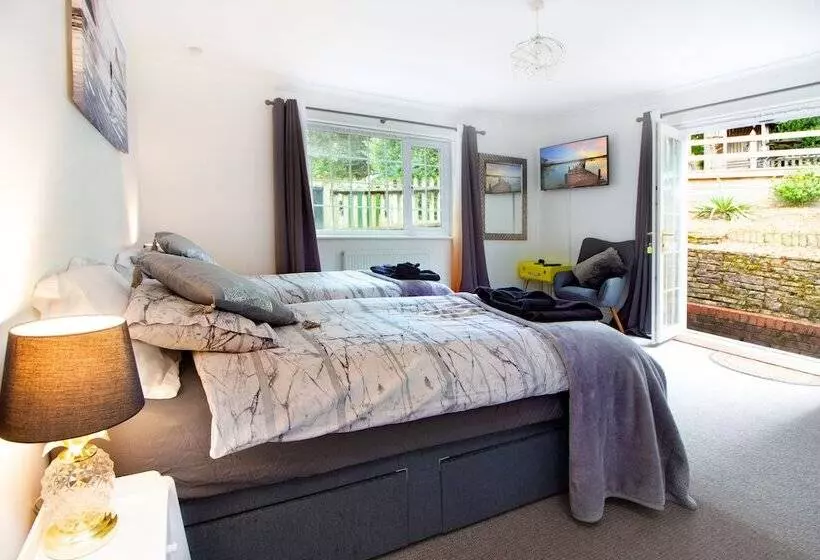 Old Lodge Apartment