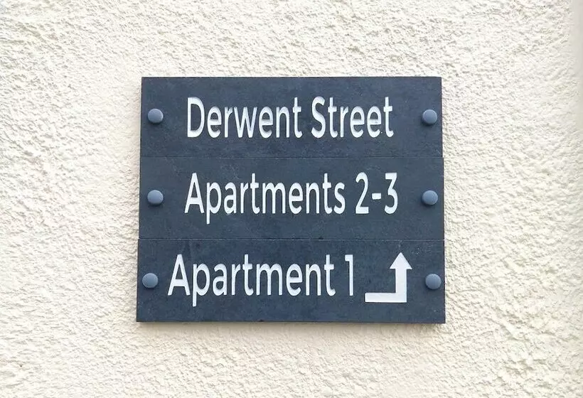 پانسیون Derwent Apartment 1