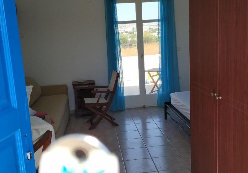 بنسيون Papikinou Studio