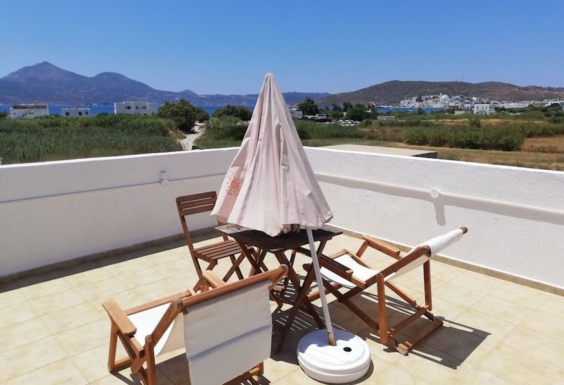 بنسيون Papikinou Studio