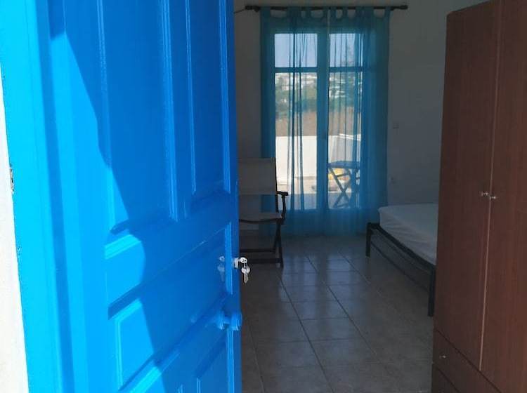 بنسيون Papikinou Studio