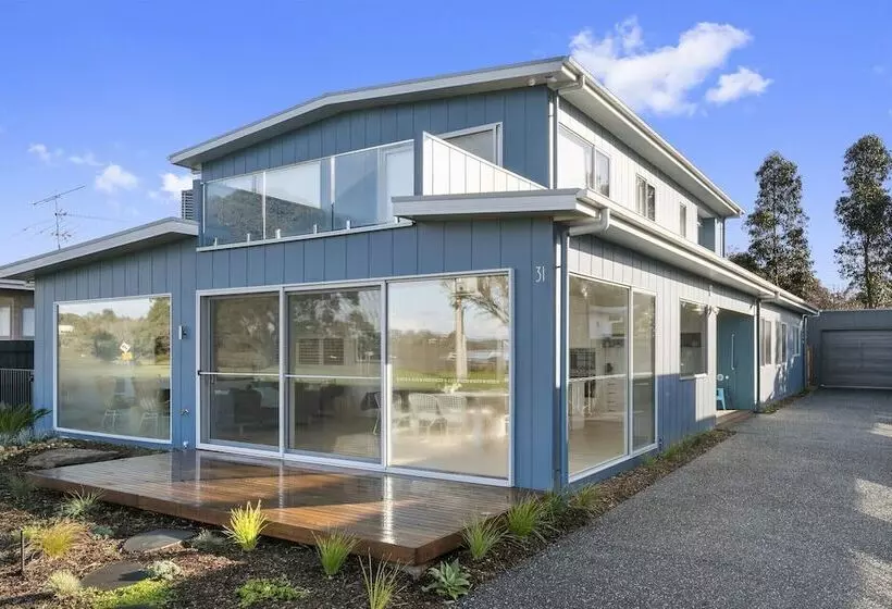 Pukeko Beach House