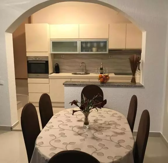 Apartments Bikić