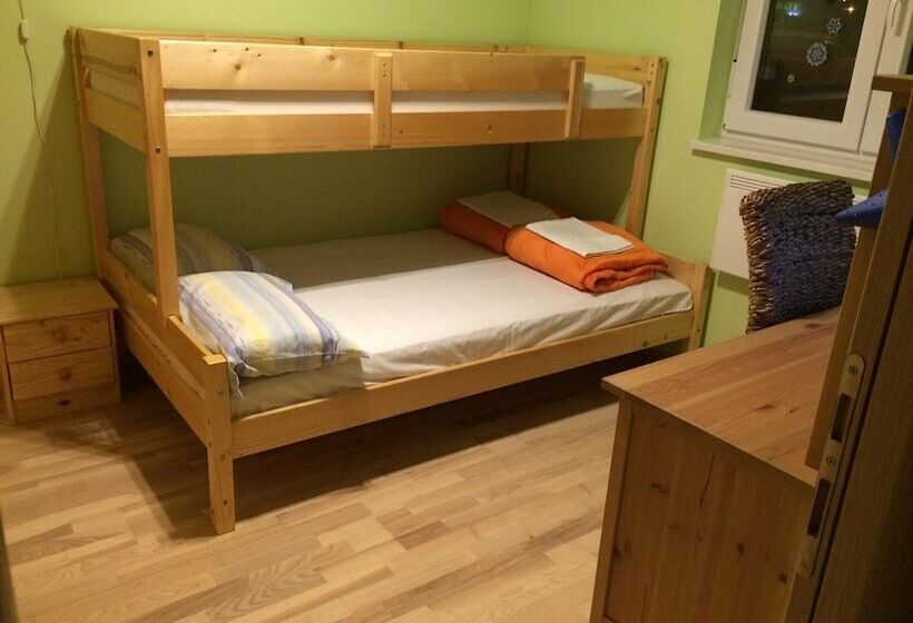 Apartment Hennion / Two Bedrooms A3 Liam