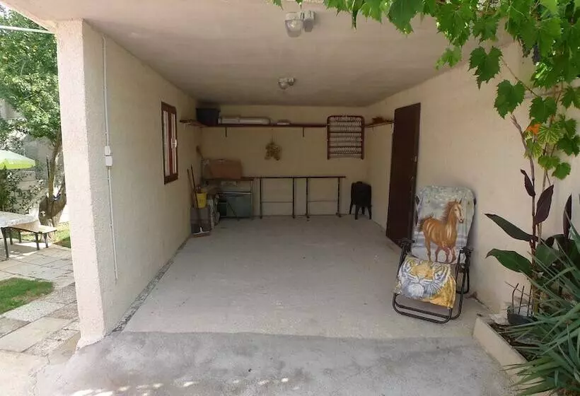 Apartment In Premantura With Garage Near Kamenjak