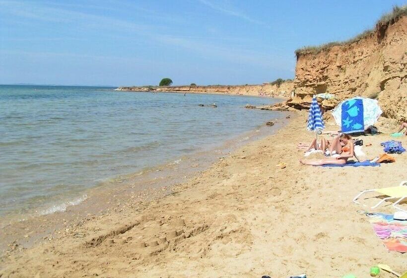 Apartments Mirjana Privlaka / A1 Two Bedrooms