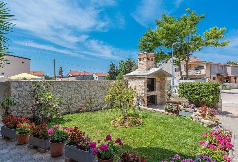 Apartments Mirjana Privlaka / A1 Two Bedrooms