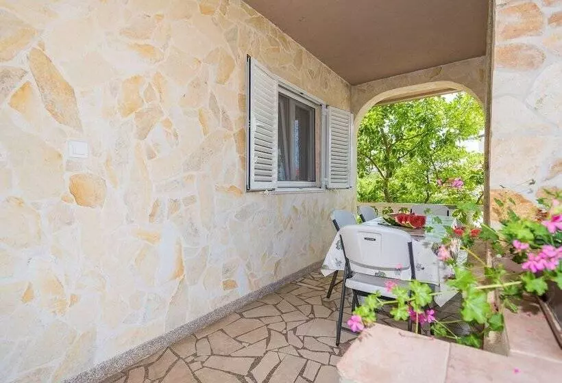 Apartments Mirjana Privlaka / A1 Two Bedrooms