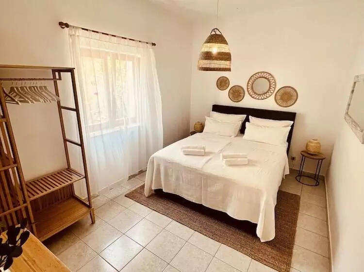 Apartment Wood Street And India