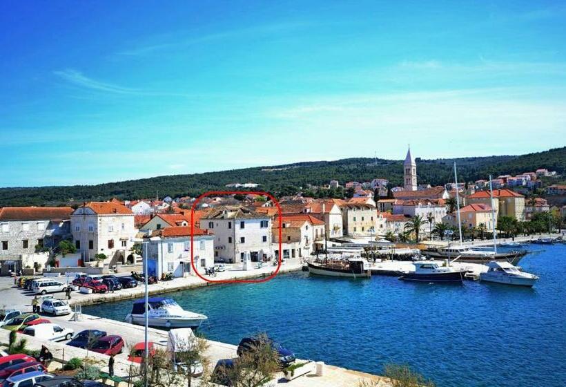 Apartments Best Location