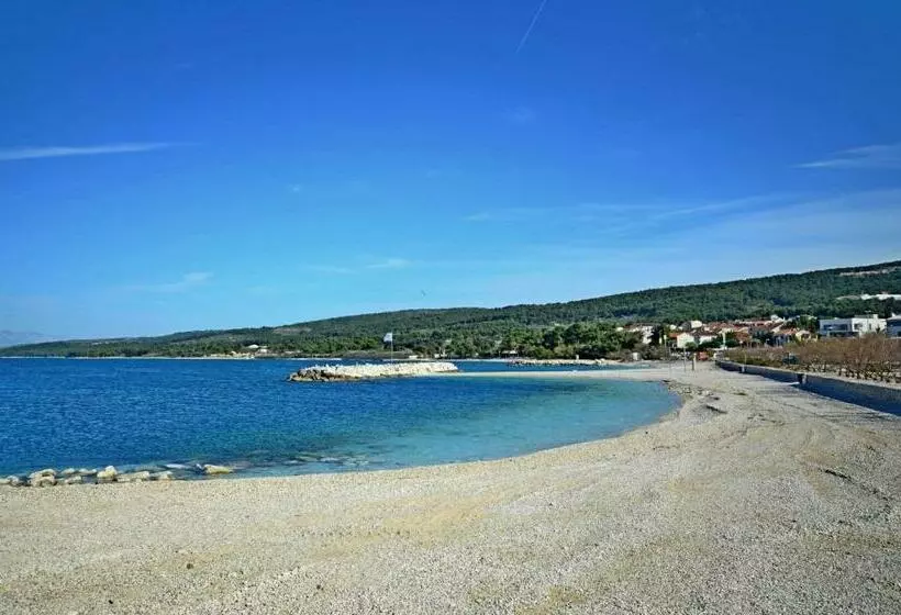 Apartments Best Location