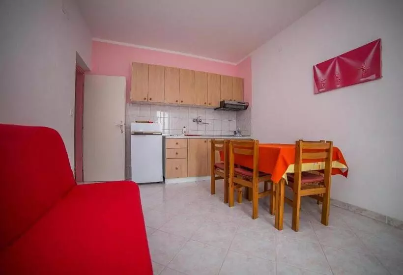 Apartments Brižić